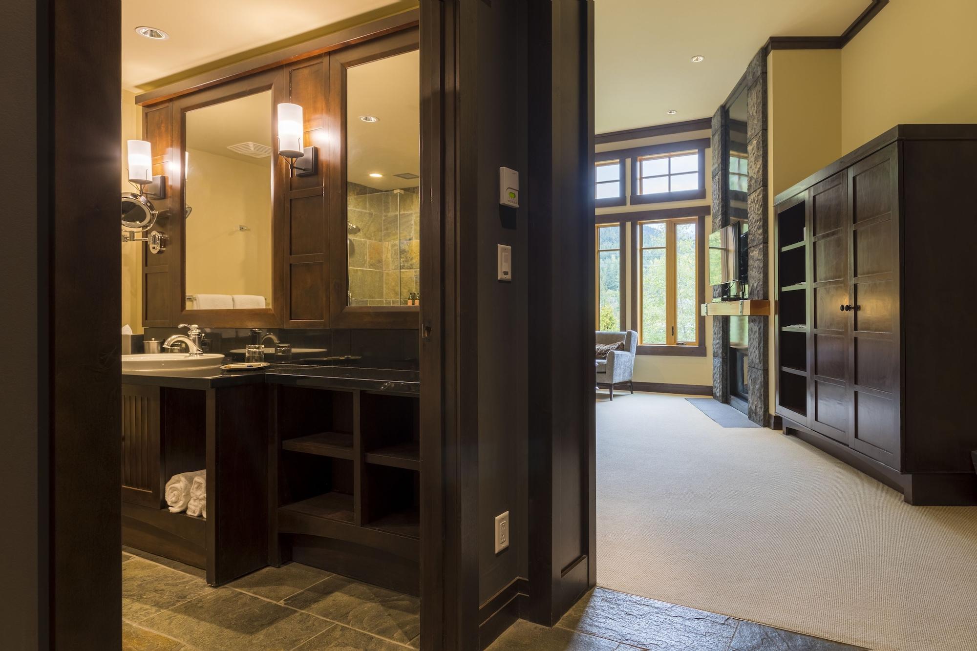 Nita Lake Lodge Уистлер Экстерьер фото