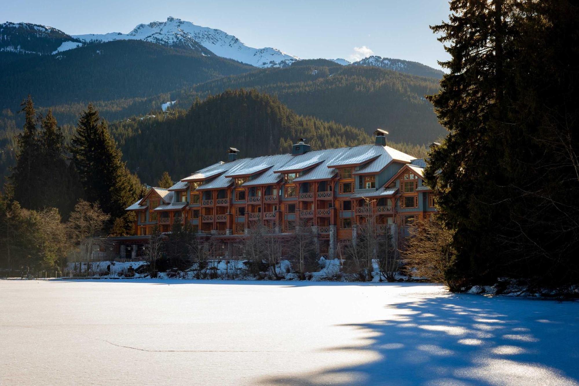 Nita Lake Lodge Уистлер Экстерьер фото